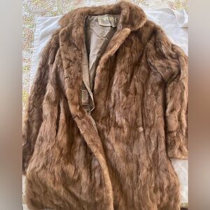 Vintage Hudson’s Detroit Brown fur Jacket fit XL
